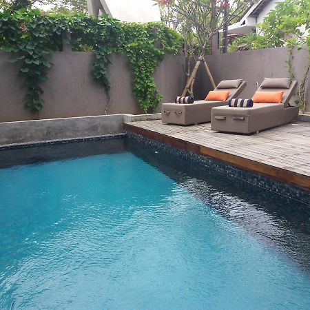 Anshel Hotel Seminyak Extérieur photo