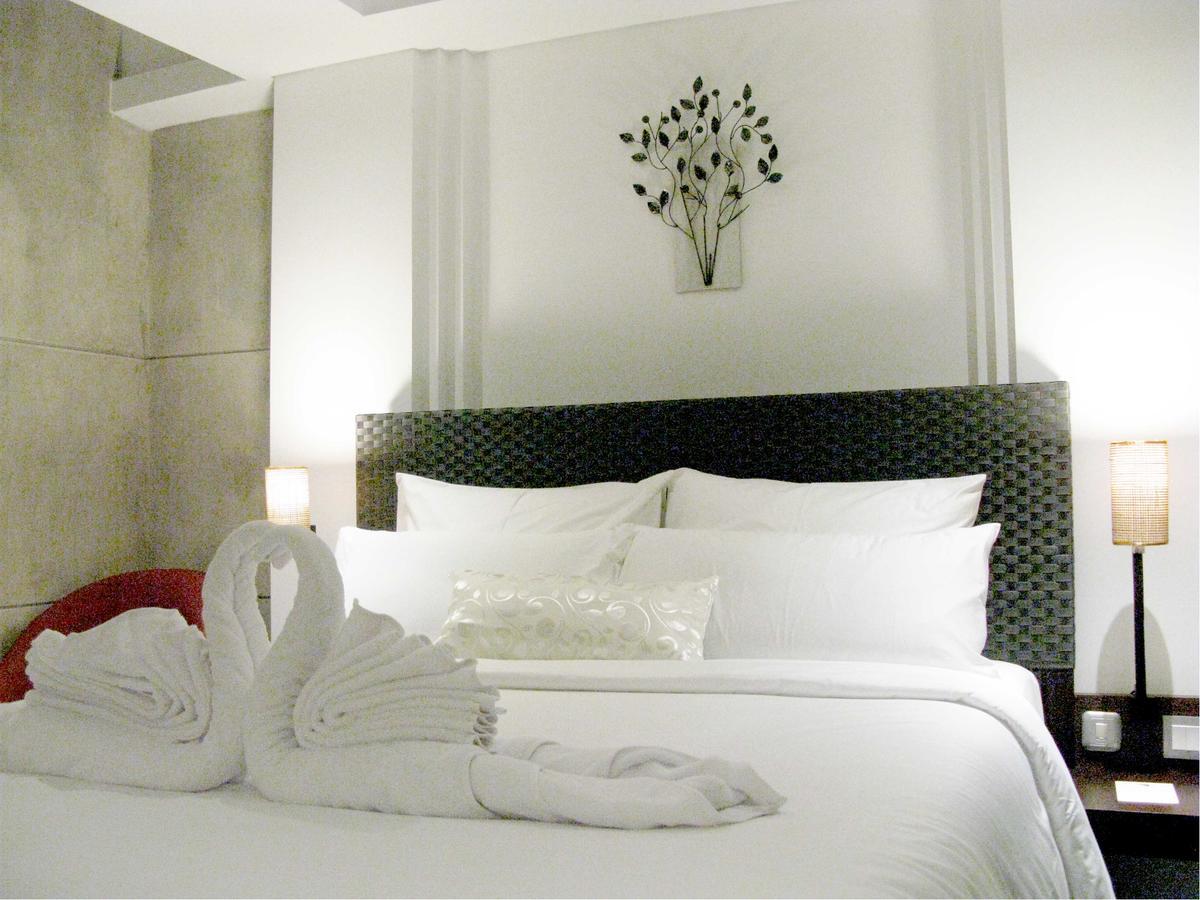 Anshel Hotel Seminyak Extérieur photo